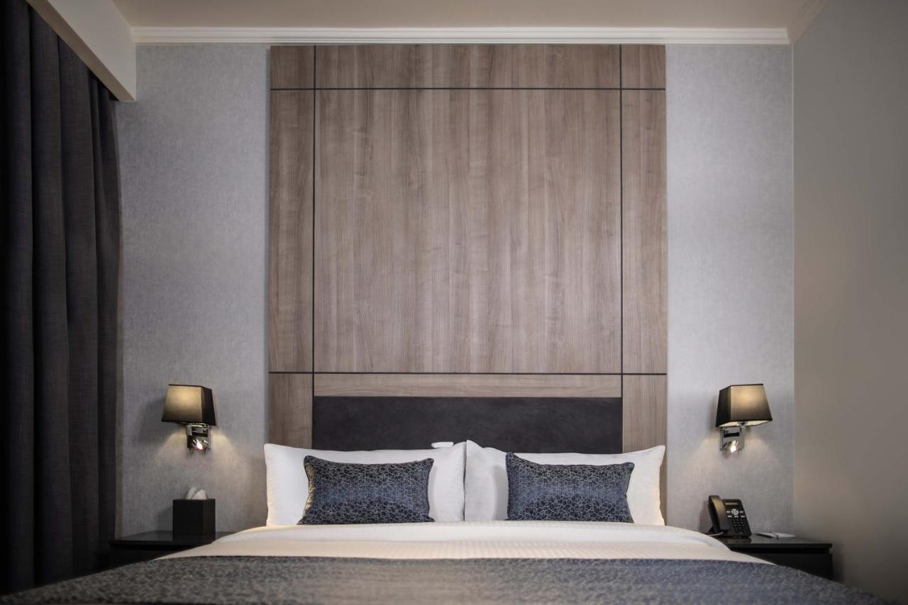 Hotel Oaks